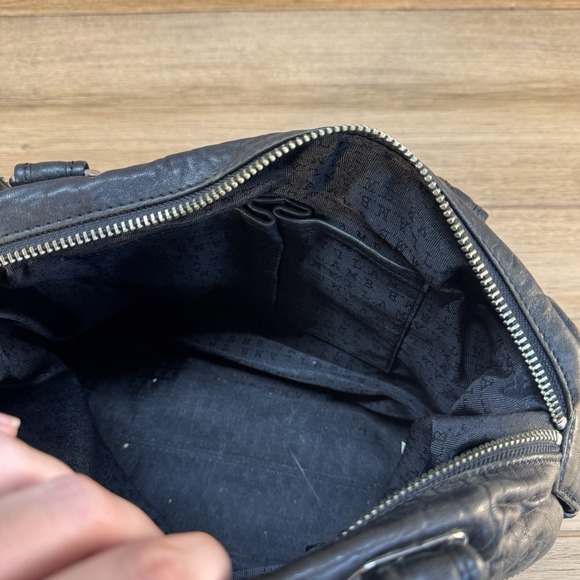 L.A.M.B. Gwen Stefani Black Leather Satchel Handbag‎ Zippers Purse - Picture 10 of 10